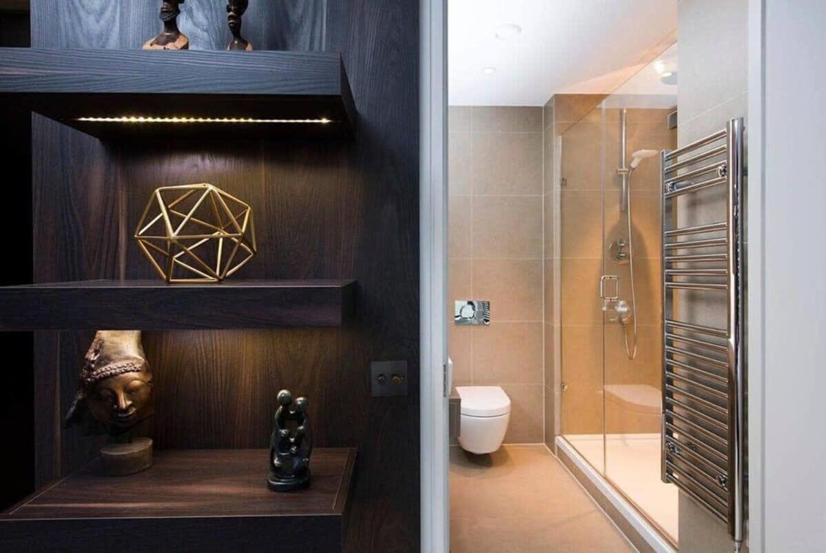 Penthouse Apartment In The Heart Of Лондон Екстериор снимка