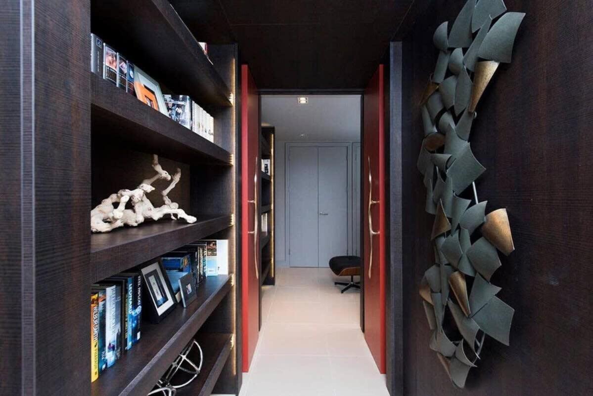 Penthouse Apartment In The Heart Of Лондон Екстериор снимка